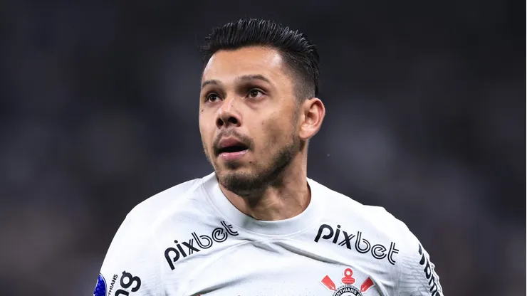 Romero em ação na Copa Sul-Americana. Foto: Ettore Chiereguini/AGIF.