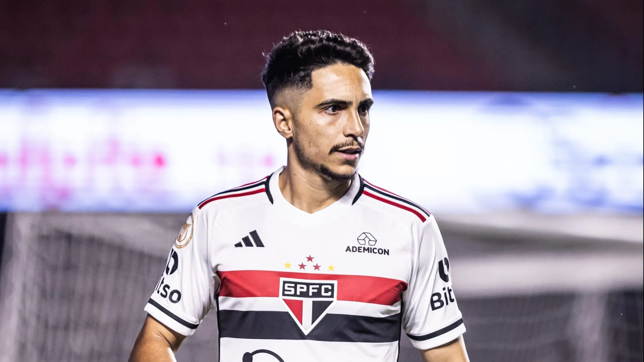 Rai Ramos, jogador do São Paulo, durante partida contra o Cuiaba no estádio Morumbi pelo campeonato Brasileiro A 2023. Foto: Abner Dourado/AGIF