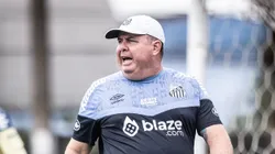 Marcelo Fernandes técnico do Santos toma atitude após derrota na Vila Belmiro e risco de rebaixamento aumentar. Fotos: Raul Baretta/ Santos FC.