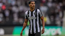 Danilo Barbosa jogador do Botafogo durante partida contra o Santos no estadio Engenhao pelo campeonato Brasileiro A 2023.