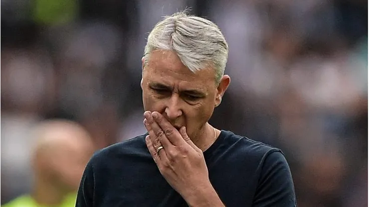 Tiago Nunes tecnico do Botafogo durante partida contra o Santos no estadio Engenhao pelo campeonato Brasileiro A 2023. Foto: Thiago Ribeiro/AGIF