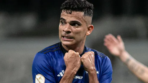 Bruno Rodrigues jogador do Cruzeiro comemora seu gol durante partida contra o Vasco no estadio Mineirao pelo campeonato Brasileiro A 2023. Fernando Moreno/AGIF