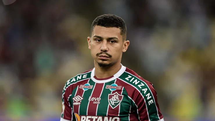 André, meio-campista do Fluminense - Foto: Thiago Ribeiro/AGIF