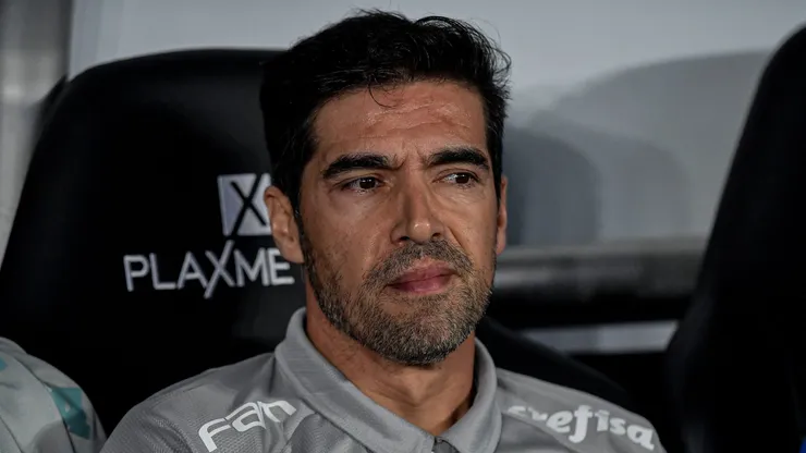Abel Ferreira tecnico do Palmeiras durante partida contra o Botafogo no estadio Engenhao pelo campeonato Brasileiro A 2023. Thiago Ribeiro/AGIF