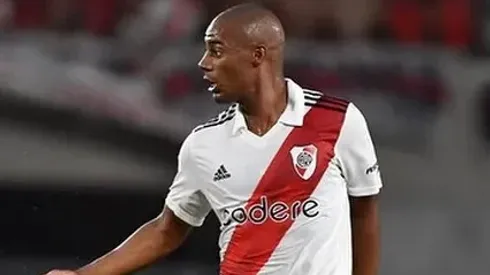 Meia De La Cruz em ação pelo River Plate - Divulgação/River Plate