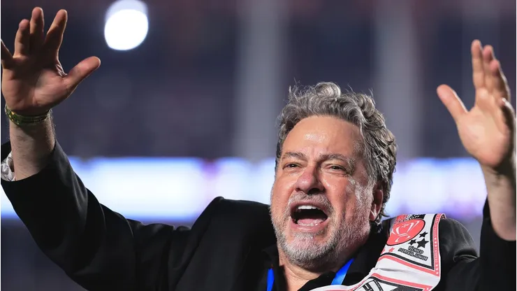 Julio Casares presidente do Sao Paulo comemora titulo de campeao apos partida contra o Flamengo no estadio Morumbi pela decisao do campeonato Copa do Brasil 2023. Foto: Ettore Chiereguini/AGIF