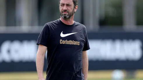 Duilio contrata lateral-esquerdo para 2024 - Foto: Rodrigo Coca/Agência Corinthians
