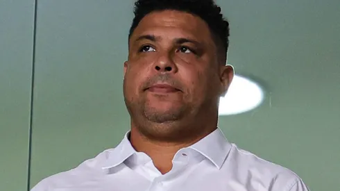 Ronaldo Nazário, dono do Cruzeiro, durante partida contra o Gremio no estadio Independencia pelo campeonato BRASILEIRO A 2023. Foto: Gilson Junio/AGIF