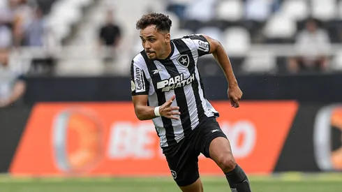 Eduardo é um dos destaques do Botafogo. Foto: Thiago Ribeiro/AGIF