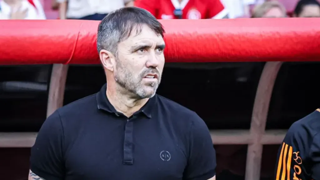 Foto: Maxi Franzoi/AGIF – Eduardo Coudet em jogo pelo Internacional