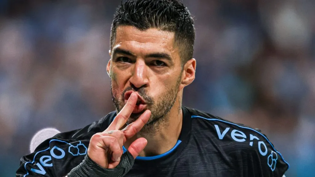 Suárez pode se despedir do Grêmio