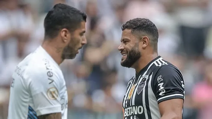 Suárez e Hulk no Brasileirão. Foto: Pedro Souza / Atlético