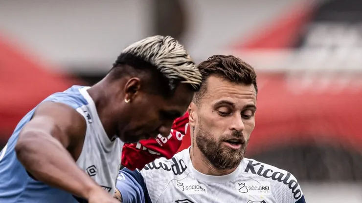 Fotos: Raul Baretta/ Santos FC. - Alfredo Morelos está de volta