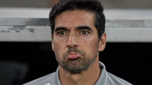 Abel Ferreira, técnico do Palmeiras. Um de seus atletas tem impacto decisivo sobre possível negociação no Flu - Foto: Thiago Ribeiro/AGIF