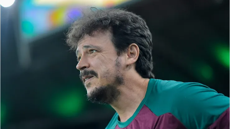 Fernando Diniz tecnico do Fluminense durante partida contra o Coritiba no estadio Maracana pelo campeonato Brasileiro A 2023. Thiago Ribeiro/AGIF