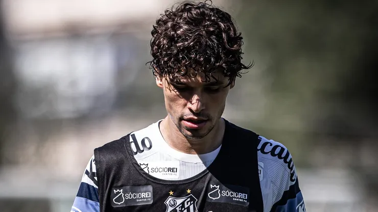 Dodô foi cortado de última hora e Marcelo Fernandes explicou o motivo - Foto: Raul Baretta/ Santos FC.
