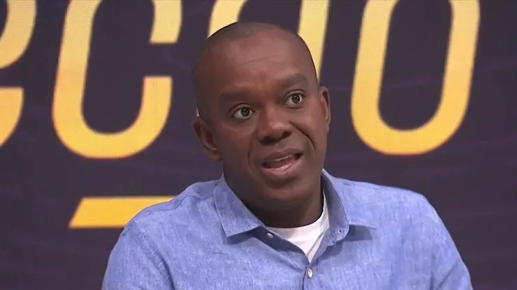 Ex-árbitro deixou claro que houve um erro a favor do Palmeiras - Foto: Reprodução/SporTV.