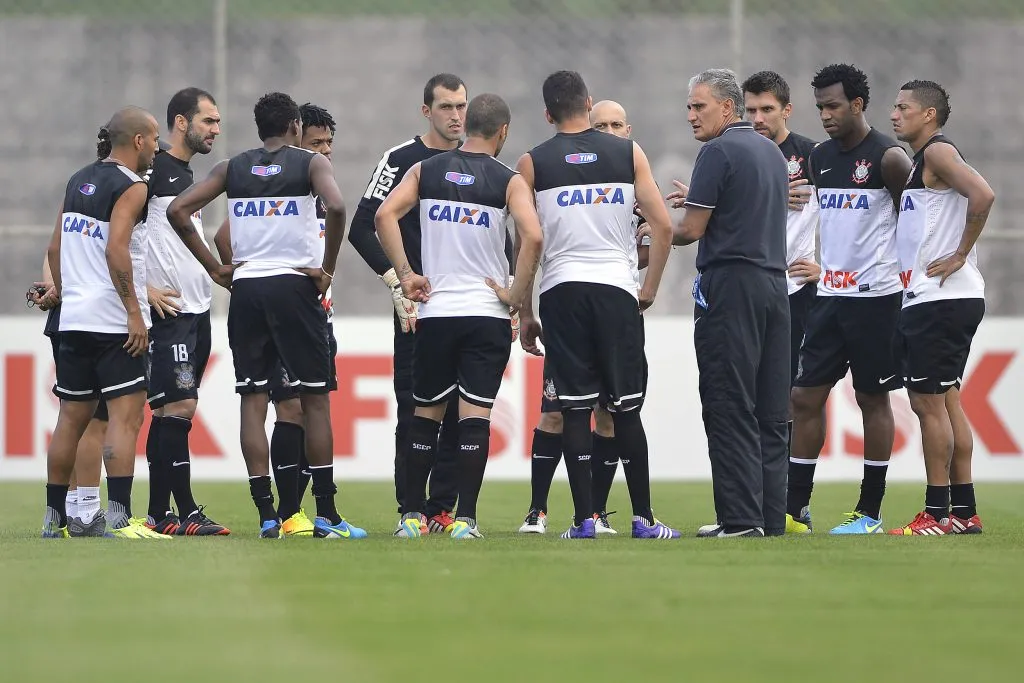 Foto: Mauro Horita/AGIF – CT do Corinthians tem o nome de Joaquim Grava