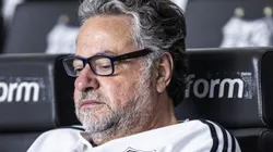Julio Casares, presidente do São Paulo, durante partida contra o Bragantino no estádio Vila Belmiro pelo campeonato Brasileiro A 2023. Foto: Abner Dourado/AGIF