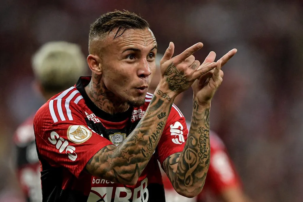 Everton Cebolinha jogador do Flamengo comemora seu gol durante partida contra o Gremio no estadio Maracana pelo campeonato BRASILEIRO A 2023. Foto: Thiago Ribeiro/AGIF