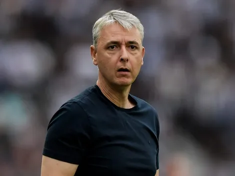 Em forte desabado, Tiago Nunes entrega AO VIVO estratégia do Botafogo para buscar o título