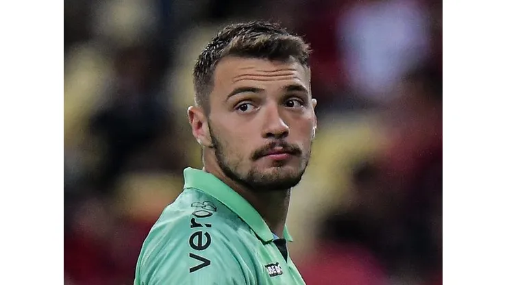 Gabriel Grando, goleiro do Grêmio, durante partida contra o Flamengo no estadio Maracana pelo campeonato Copa do Brasil 2023. Foto: Thiago Ribeiro/AGIF