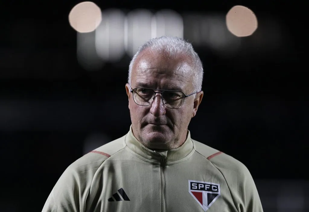 Dorival Júnior comandando o São Paulo - Foto: Rubens Chiri/São Paulo FC