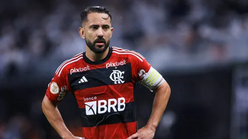 Com poucos minutos com Tite, Everton Ribeiro voltou a balançar as redes. Foto: Marcello Zambrana/AGIF