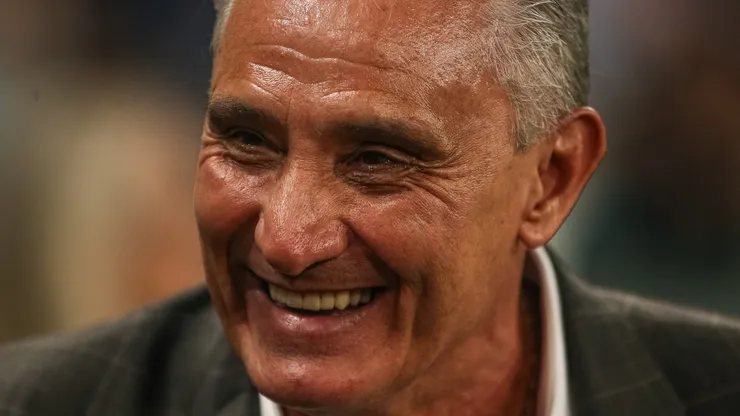 Foto: Giancarlo Santorum/AGIF - Tite comandando o Flamengo em partida pelo Campeonato Brasileiro