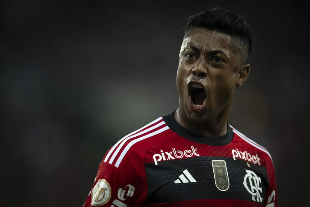 Bruno Henrique jogador do Flamengo durante partida contra o Bragantino no estadio Maracana pelo campeonato Brasileiro A 2023. Foto: Jorge Rodrigues/AGIF