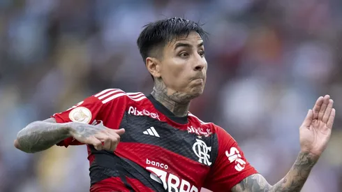 Pulgar em ação com a camisa do Mengão. Foto: Jorge Rodrigues/AGIF