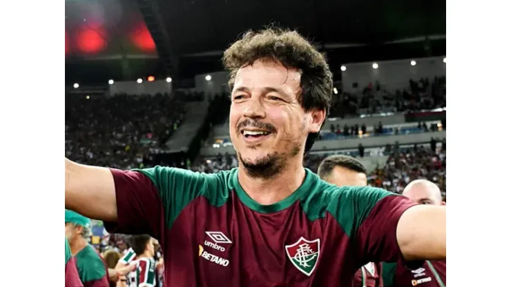 Fernando Diniz comemorando vitória - Foto: Divulgação/Fluminense
