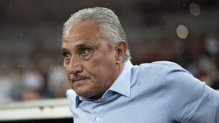 Tite tecnico do Flamengo durante partida contra o Bragantino no estadio Maracana pelo campeonato Brasileiro A 2023. Jorge Rodrigues/AGIF