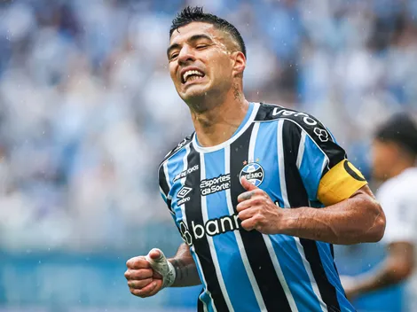Ex-atacante do Grêmio dá pista sobre futuro de Suárez