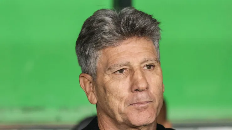Volante do Palmeiras é monitorado pelo Grêmio de Renato Portaluppi. Foto: Robson Mafra/AGIF