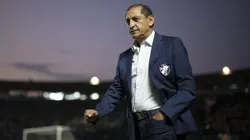 Ramón Díaz, técnico do Vasco, durante partida contra o América-MG no estádio São Januário pelo Campeonato Brasileiro - Foto: Jorge Rodrigues/AGIF