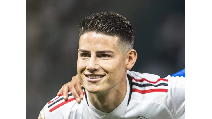 James Rodríguez, meia do São Paulo, durante partida contra o Palmeiras no estadio Arena Allianz Parque pelo campeonato Brasileiro A 2023. Foto: Abner Dourado/AGIF