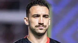 Leo Ortiz jogador do Bragantino durante partida contra o Sao Paulo no estadio Vila Belmiro pelo campeonato Brasileiro A 2023. Foto: Abner Dourado/AGIF