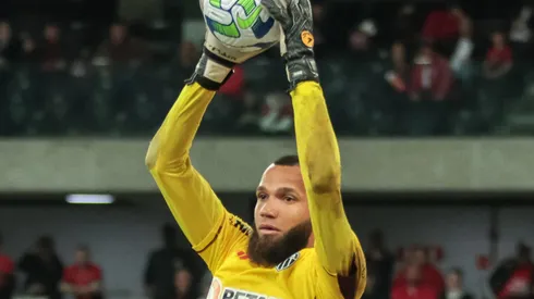 Everson retorna ao Atlético-MG após suspensão. Foto: Robson Mafra/AGIF