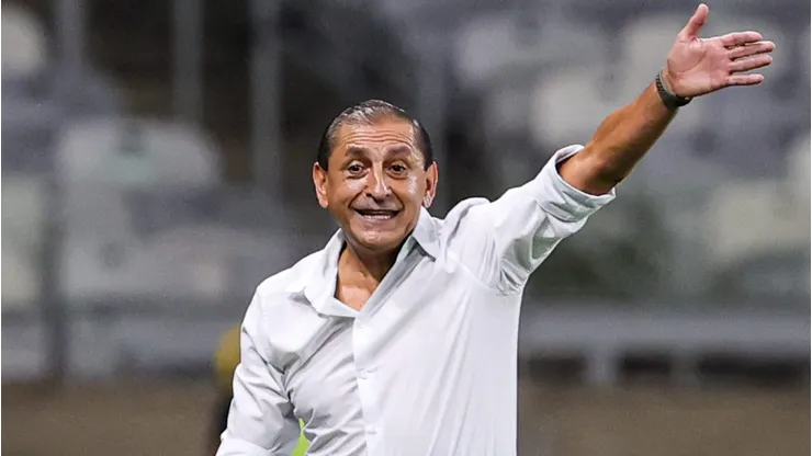 Ramón Díaz trouxe consistência ao Vasco. Foto: Gilson Lobo/AGIF