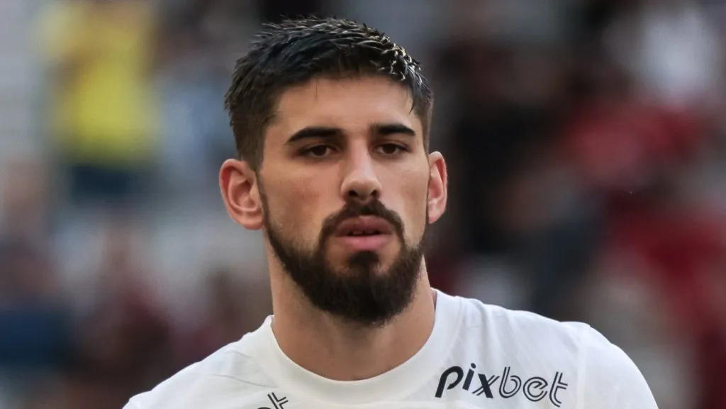 Foto: Robson Mafra/AGIF - Bruno Méndez pelo Corinthians