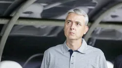 Em busca do título, Thiago Nunes deve iniciar a partida diante do Santos com mudanças. Foto: Lucas Emanuel/AGIF