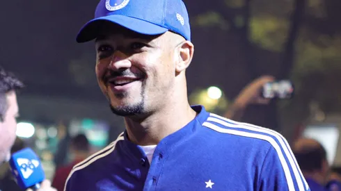 Zé Ivaldo, zagueiro do Cruzeiro - Foto: Gilson Junio/AGIF