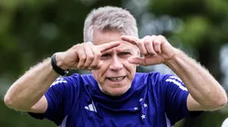 Paulo Autuori em ação no Cruzeiro. O treinador explicou sobre problema que paira no elenco - Foto: Gustavo Aleixo/Cruzeiro