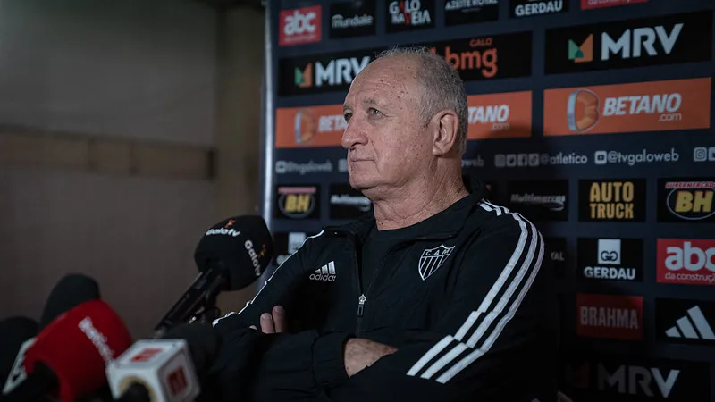Felipão revela detalhe doloroso em sua passagem pelo Atlético – Foto: Pedro Souza / Atlético