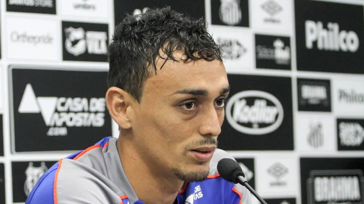 SP - Santos - 05/06/2019 - Coletiva Diego Pituca, do Santos Futebol Clube - Coletiva do meio campo Diego Pituca, do Santos Futebol Clube, no CT Rei Pele. Foto: Fernanda Luz/AGIF