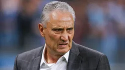 Tite 'causou' após o gol de Arraacaeta que decretou vitória do Flamengo no Maracanã - Foto: Pedro H. Tesch/Getty Images