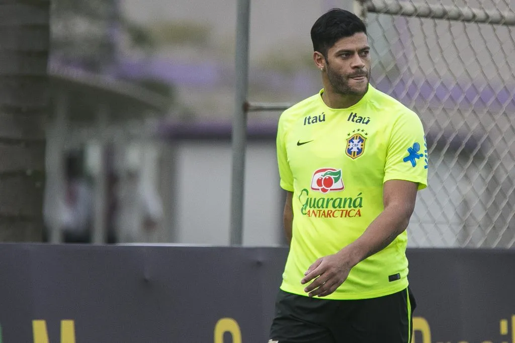 Foto: Daniel Vorley/AGIF – Hulk já serviu a Seleção em Copa do Mundo