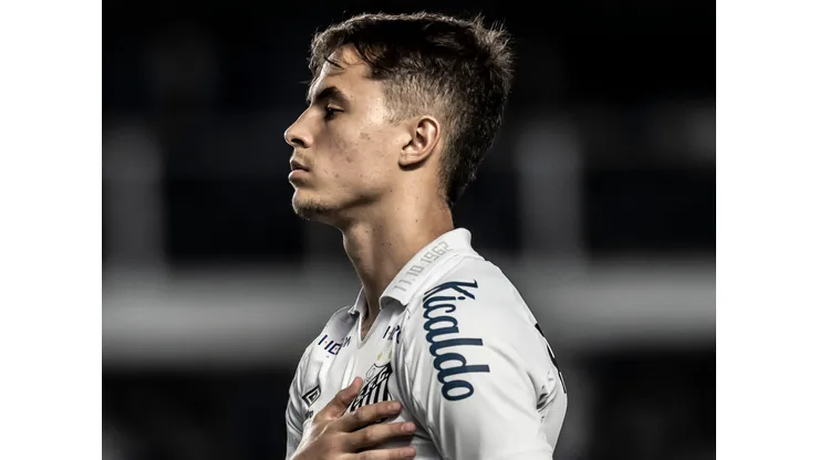 Zanocelo, jogador que pertence ao Santos e está emprestado ao Fortaleza - Foto: Ivan Storti/Santos FC
