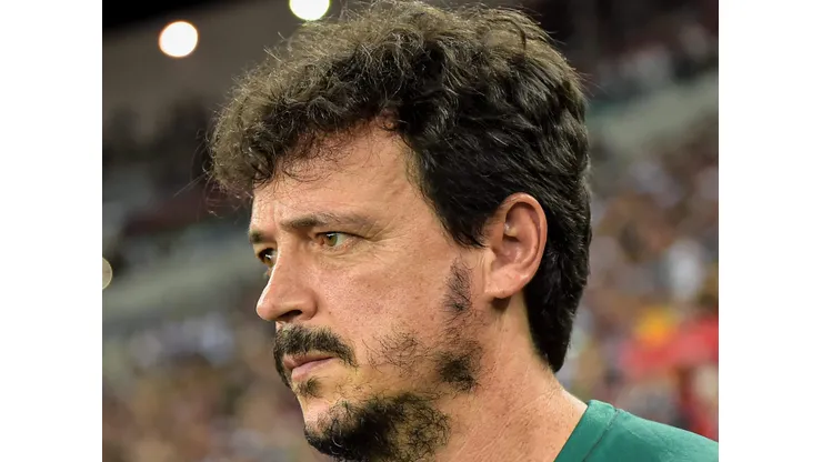 Fernando Diniz, técnico do Fluminense, durante partida contra o São Paulo no estádio Maracana pelo campeonato Brasileiro A 2023. Foto: Thiago Ribeiro/AGIF